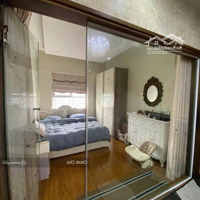 Chính Chủ Bán Gấp Căn Chung Cư Hà Đông: 70M, 2N, 2 Vệ Sinh- Nam Xa La Khu Đô Thị Xa La - Chỉ 3 Tỷ 230 Tr
