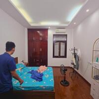 BÁN NHÀ ĐƯỜNG NGUYỄN VĂN HUYÊN CẦU GIẤY, PHÂN LÔ Ô TÔ TRÁNH KINH DOANH. DT 66M2 X5 TẦNG GIÁ 26.5 TỶ