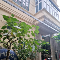 Bán Nhà Vị Trí Cực Đẹp Phố Đi Bộ Trịnh Công Sơn,Diện Tích115M2, 3T, Giá Nhỉnh 18 Tỷ