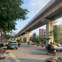 Bán Gấp, Hạ Chào 1 Tỷ! Mặt Phố Hoàng Cầu, Kinh Doanh Sầm Uất, Vỉa Hè Rộng, View Hồ, Giá Chỉ 27,5 Tỷ