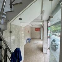 Cần bán nhà Phố Đông Tác giá 9.9 tỷ, 27mx3 tầng, MT 8,1m