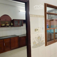 Bán Nhà 3 Tầng 2 Lô Liền Kề Hồ Tùng Mậu Mặt Tiền Kinh Doanh Trục Thông Biển Nguyễn Tất Thành