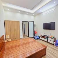 Bán nhà phố Minh khai, Hai Bà Trưng 45m, 4 tầng. Giá: 7.3 tỷ. LH: 0937158386