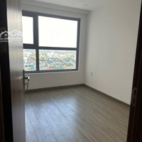 Cần Bán Gấp Căn Góc Chung Cư Happy One Centraldiện Tích70M2 2 Phòng Ngủ 2 Vệ Sinhgiá Bán 2Tỷ4 Đã Bao Gồm 5% Ra Sổ ,Tầng15