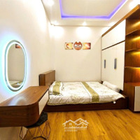 Hoàng Văn Thái_ Lô Góc Hiếm_Ba Bước Ra Phố_Nhà Đẹp_8.6 Tỷ_48M2