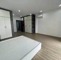 Cho Thuê Nhà Nguyên Căn Mặt Ngõ Ô Tô Tránh, Ngụy Như Kon Tum - 50M², 4 Tầng, 5 Phòng Làm Việc!