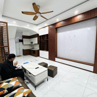 Khương Trung - Cách Ô Tô 5M, Thoáng Sáng,Mặt Tiềnrộng 4.7M, 43M2, 7.88 Tỷ