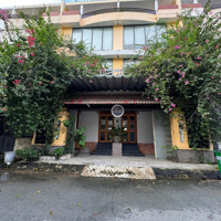 Bán Nhà 2Mt Vũ Tông Phan ,P. An Phú ,Q.2- Diện Tích: 10M X 20M-Cn: 195M2- Kc: 4Tầng-Hđt: 165 Triệu/Th- Giá Bán 68 Tỷ