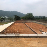 Bán Mảnh Đất 100M2 Mặt Tiền 8M, Chính Chủ F0, Hòa Thạch, Quốc Oai Chỉ Nhỉnh 2 Tỷ