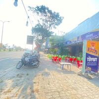 Cho thuê lô đất 300m2 – 3 Mặt tiền Nguyễn Tất Thành – Vị trí siêu VIP