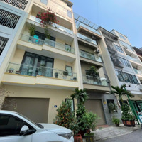 Nhà Phân Lô 2 Thoáng 18 Tỷ 60M 5 Tầngmặt Tiền4,1M Vỉa Hè Ô Tô Tránh Kinh Doanh Trần Quốc Hoàn Cầu Giấy
