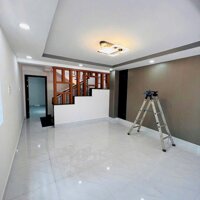 Nhà góc 2mt Hương Lộ 3, Bình Hưng Hòa dt 60m2 1 lầu 5pn 3wc giá 5,75 tỷ