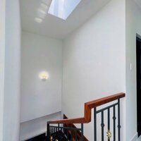 Nhà góc 2mt Hương Lộ 3, Bình Hưng Hòa dt 60m2 1 lầu 5pn 3wc giá 5,75 tỷ