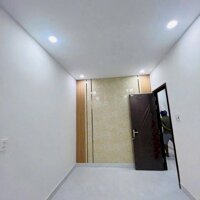 Nhà góc 2mt Hương Lộ 3, Bình Hưng Hòa dt 60m2 1 lầu 5pn 3wc giá 5,75 tỷ