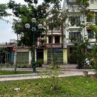 Nhà Tình Quang - Giang Biên Mặt Vườn Hoa Ô Tô Tránh Gần Chợ Dân Sinh 85M2 Lô Góc Cực Đẹp 3 Tầng