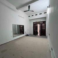 Bán Nhà Riêng Dân Xây Khương Trung Thanh Xuân, 40M2X4 Tầng,Mặt Tiền4,3M Đủ Công Năng Gần Phố Nhỉnh 7 Tỷ