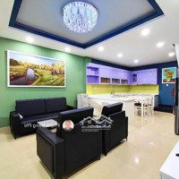 Nhà Đẹp Lô Góc, Ngay Phố Ẩm Thực Khu Trung Tâm Ở Hay Cho Thuê Chdv Đều Tuyệt.