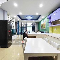 Nhà Đẹp Lô Góc, Ngay Phố Ẩm Thực Khu Trung Tâm Ở Hay Cho Thuê Chdv Đều Tuyệt.