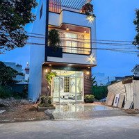 Chú 8 Cần Tiền Bán Gấp Nhà Nguyễn Hữu Trí, Bình Chánh Cách Aeon 10P, Sổ Hồng Riêng