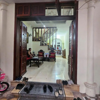 Chính Chủ Bán-Phố Khương Đình- Diện Tích: 70M Giá Bán 10.2 Tỷ-Lô Góc-Ngõ 3 Gác- Cách Ô Tô Tránh 30M-Full Nội Tha