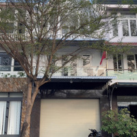Cho Thuê Nhà 3 Tầng 3 Phòng Ngủ Mặt Tiền Thích Quảng Đức Giá Bán 16 Triệu/ Tháng