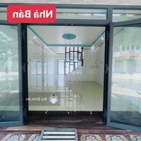 Bán Căn 3 Tầng Đã Hoàn Thiện, 2 Mặt Tiền Tại Kđt Oasis , Mỹ Phước, Sổ Sẵn, Công Chứng Ngay