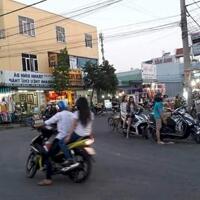 CẦN BÁN 480M2 ĐẤT Ở NGAY CHỢ, TRƯỜNG HỌC ĐI VÀO 200M LÀ TỚI. GIÁ 190 TRIỆU