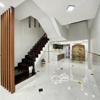 Xe Hơi Tới Nhà - 3,8X16 - 62M2 - Gần Công Viên, Hồng Bàng, Tân Hoá - Quận 11 - Chỉ Hơn 8 Tỷ Xíu Xiu