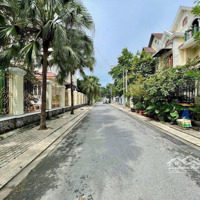 Bán Biệt Thự Xịn Tại Đường Số 61 View Sông, Gần Công Viên, 38 Tỷ, 240M2, 5 Phòng Ngủ 5Wc