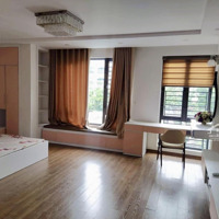 Bán Nhà Phân Lô Hoàng Quốc Việt 45M X 5T Ô Tô Tránh Nhau Giá Chỉ 18 Tỷ. Liên Hệ: 0979.146.570