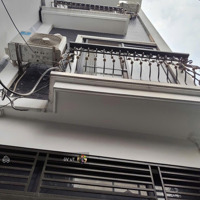 Trong Tầm Giá Này Thì Hiếm Có Căn Thứ 2, Bán Nhà Dân Xây 3 Tầng , 2 Mặt Thoáng Sáng, Tặng Nội Thất