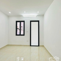 Nhỉnh 3 Tỷ Nhà Đẹp Phố Nguyên Khiết. Phúc Tân. Ngõ Rộng . Sổ Riêng Vuông Đẹp.