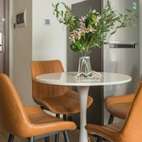 Tôi Cần Bán Trong Tuần Ch 2Pn 1 Vệ Sinh- 56M2 Hướng Mát - Full Nội Thất-Có Slot Ô Tô Vinhomes Greenbay