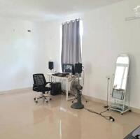 Bán nhà 3 tầng 5 phòng ngủ Kiệt ôtô Lê Thánh Tôn, phường Thuận Thành, TP Huế, sát bên Đại Nội Huế, chỉ 4 tỷ