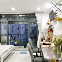 Cho Thuê Studio Ban Công Gần Phan Xích Long - Đầy Đủ Nội Thất, Có Thang Máy Dọn Phòng