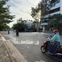 Cho Thuê Văn Phòng, View Đẹp, Không Gian Đẳng Cấp!