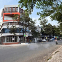 Cho Thuê Văn Phòng, View Đẹp, Không Gian Đẳng Cấp!