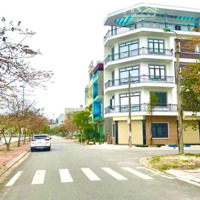 Pán 2 Lô Liền Kề 180M2 Nhìn Hồ To Đồng Soi, Thị Cầu, Tp Bn. Giá 1X,X Tỷ