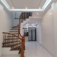 Hàng Hiếm, Căn 35M2*4 Tầng Ngõ Thông Ôtô Đỗ Gần Cách Phố Bà Triệu Hà Đông Chỉ Hơn 100M Giá Hơn 6 Tỷ