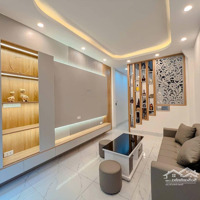 Bán Nhà Riêng Tại Hoàng Văn Thụ, 6,18 Tỷ, 30M2, 4 Tầng, 3 Phòng Ngủ 3 Vệ Sinh Pháp Lý Đầy Đủ