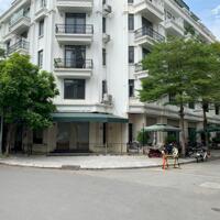 Cho thuê shophouse 107 Xuân La, Q Tây Hồ. DT 105m x 6 tầng, mt 6m, thông sàn thang máy Giá 50tr