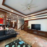 Bán Nhà Pl Hoàng Quốc Việt, Oto Tránh, Ô Chờ Thang Máy, Khu Cán Bộ Quân Đội, Gara 7 Chỗ 0988 874488