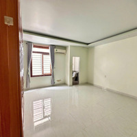 Bán Nhà 4 Phòng Ngủ 5 Vệ Sinh82,8M2, 7 Tỷ Giá Siêu Hời Tại Nguyễn Tất Thành, Phước Long, Nha Trang