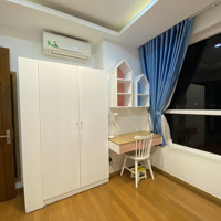 Bán Gấp Căn Hộ 3 Phòng Ngủ 2 Vệ Sinh 87M2 Tại The Flemington, 5 Tầng Thương Mại 5,7 Tỷ