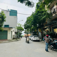 Cần Bán Căn Dv Hàng Bè ,Phân Lô -Vỉa Hè -Đường 13M -Tiện Ích Đầy Đủ - Giá Bán 12.6 Tỷ