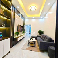 Nhà Bạch Đằng-Phan Chu Trinh Ngang Lớn 8X23M - 2 Lầu - 20P - Hđt Khủng - Giá Bán 21.9 Tỷ 0868976735