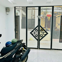 Hiếm Đẹp, Chdv Hồ Tùng Mậu, Lô Góc Gần Phố, 43M2X6T, Ngõ Thông, 9Pkk, Gần Phố, Nhà Mới, Nhỉnh 9 Tỷ