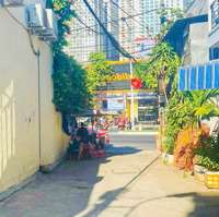 [ Đối Diện Đường Hòn Chồng_ Hẻm Ô Tô Phía Bên Kia Đường 2/4 ] Cách Biển : 550M, Giá Bán 3,3 Tỷ