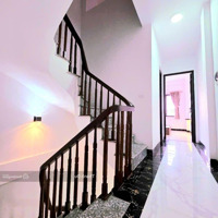 Bán Nhà Bát Khối, Long Biên 48M2 4T Nhỉnh 5 Tỷ Nhà Rộng , Thoáng , Ở Sướng