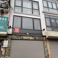Cho Thuê Nhà Mặt Phố Trần Hưng Đạo,Diện Tích45M2 X 5 Tầng,Mặt Tiền4.5M, Thông Sàn, Kinh Doanh Đỉnh, Giá Tốt